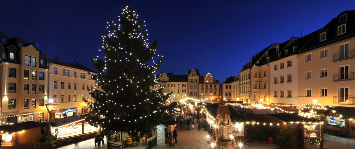 Weihnachtsmarkt aus Richtung Altes Rathaus