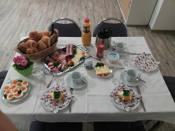 Ausgewogenes Frühstück - gemeinsam schmeckt es besser