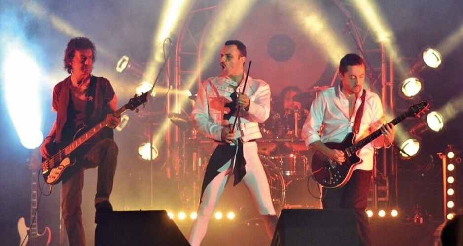 FOREVER-QUEEN